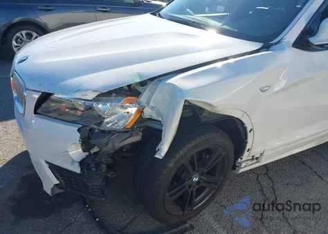 2013 BMW X3 xDrive28I z USA, uszkodzony, nr VIN 5UXWX9C55D0A15151